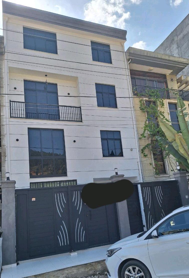 Selected property view