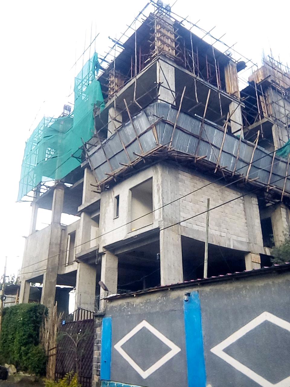  ቦሌ ሩዋንዳ Somalia Embassy አጠገብ 