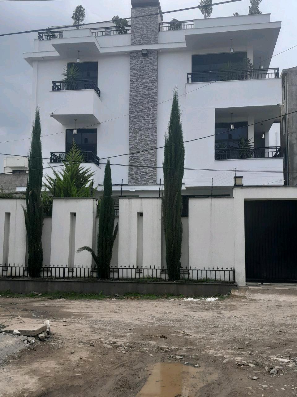 Selected property view