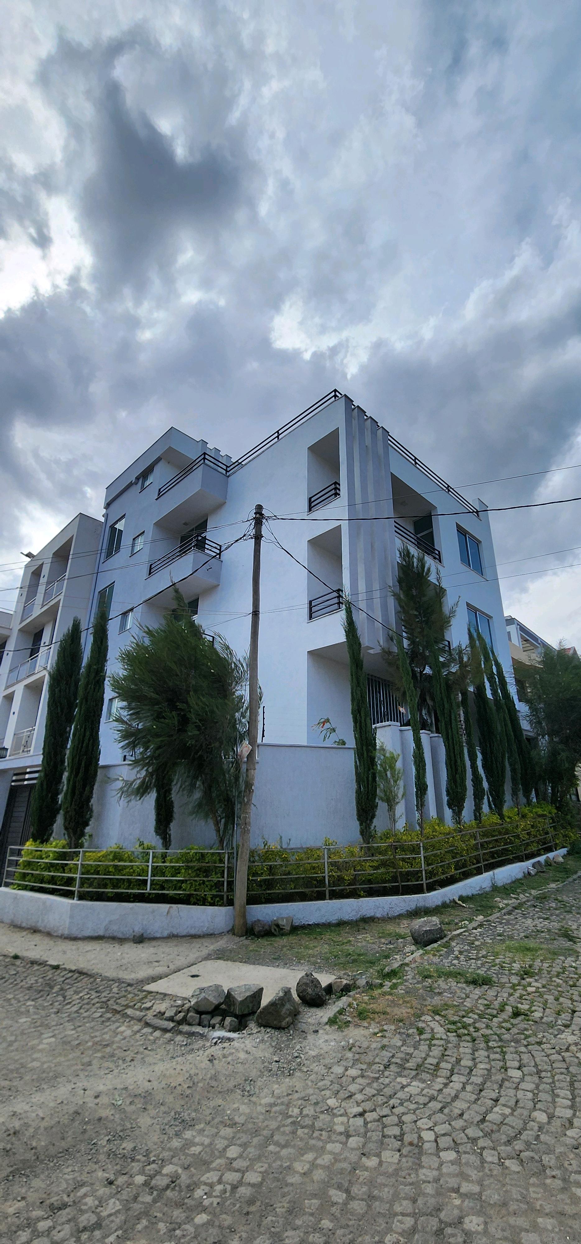 Summit G+3 House For Sale