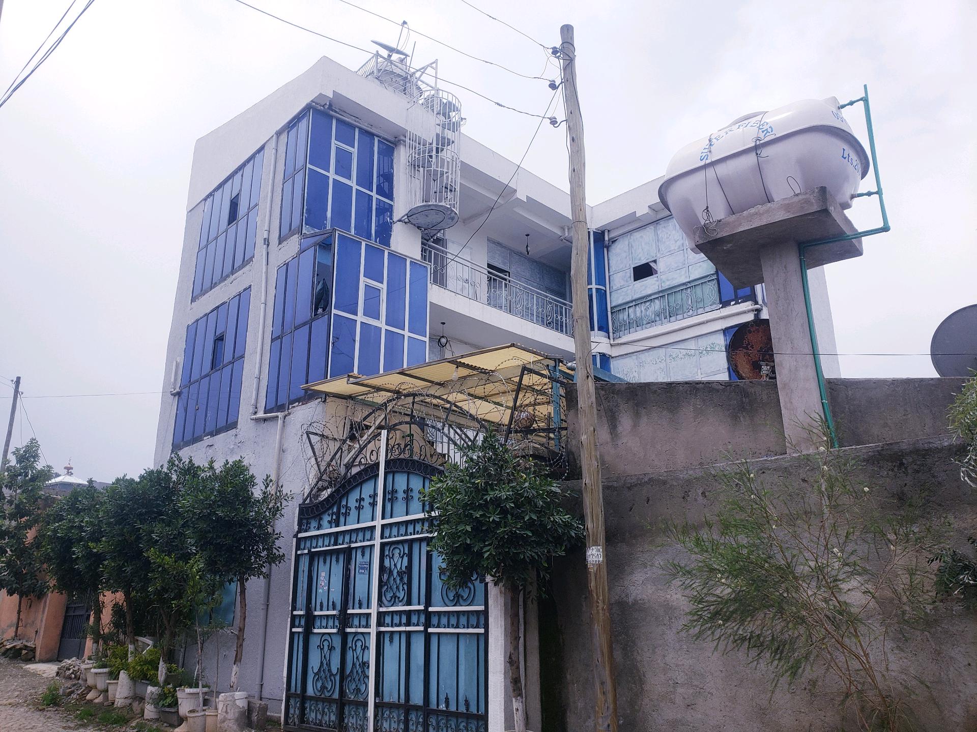 Property thumbnail 3