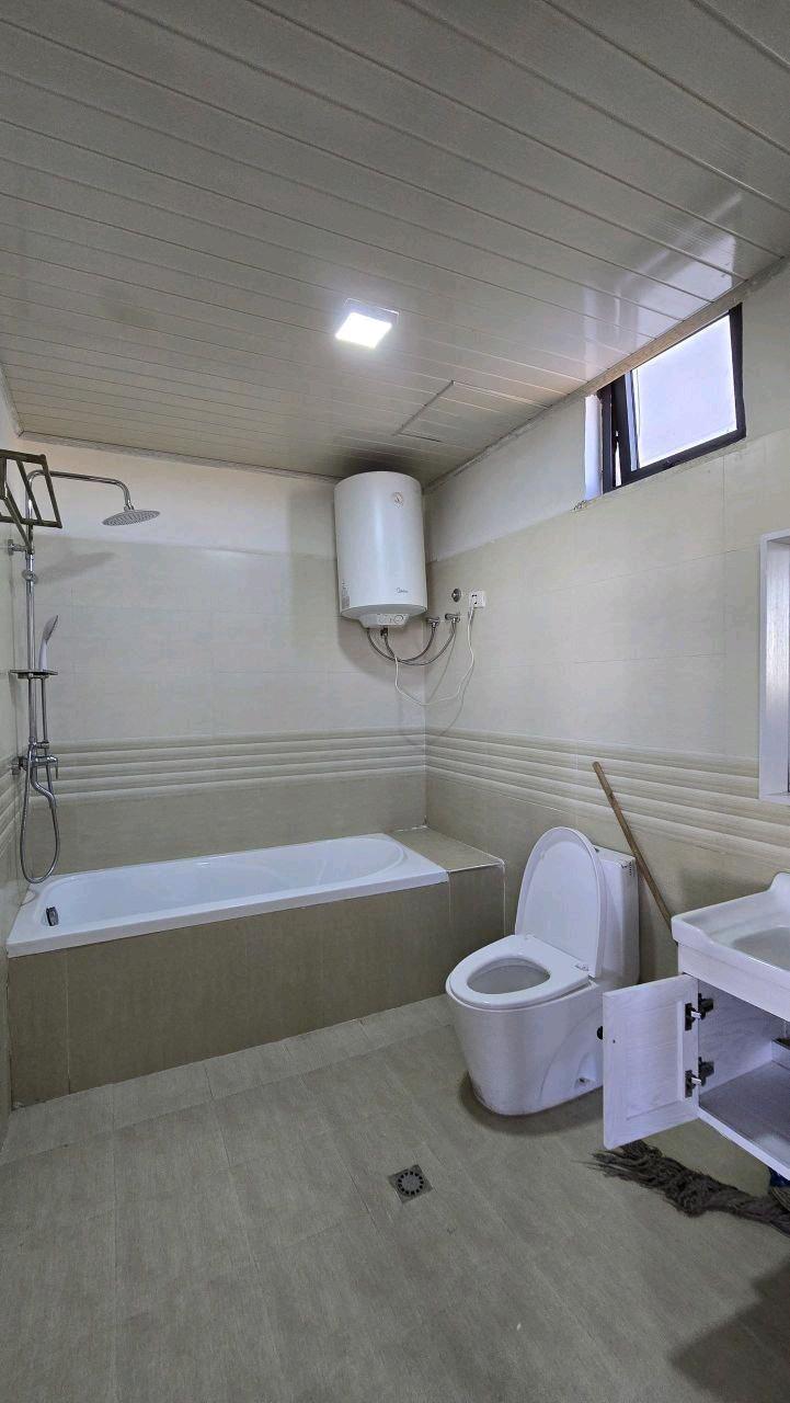 Property thumbnail 6