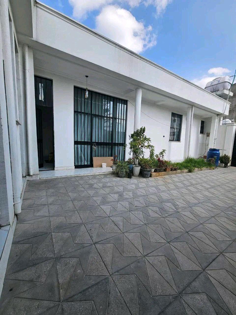 Selected property view