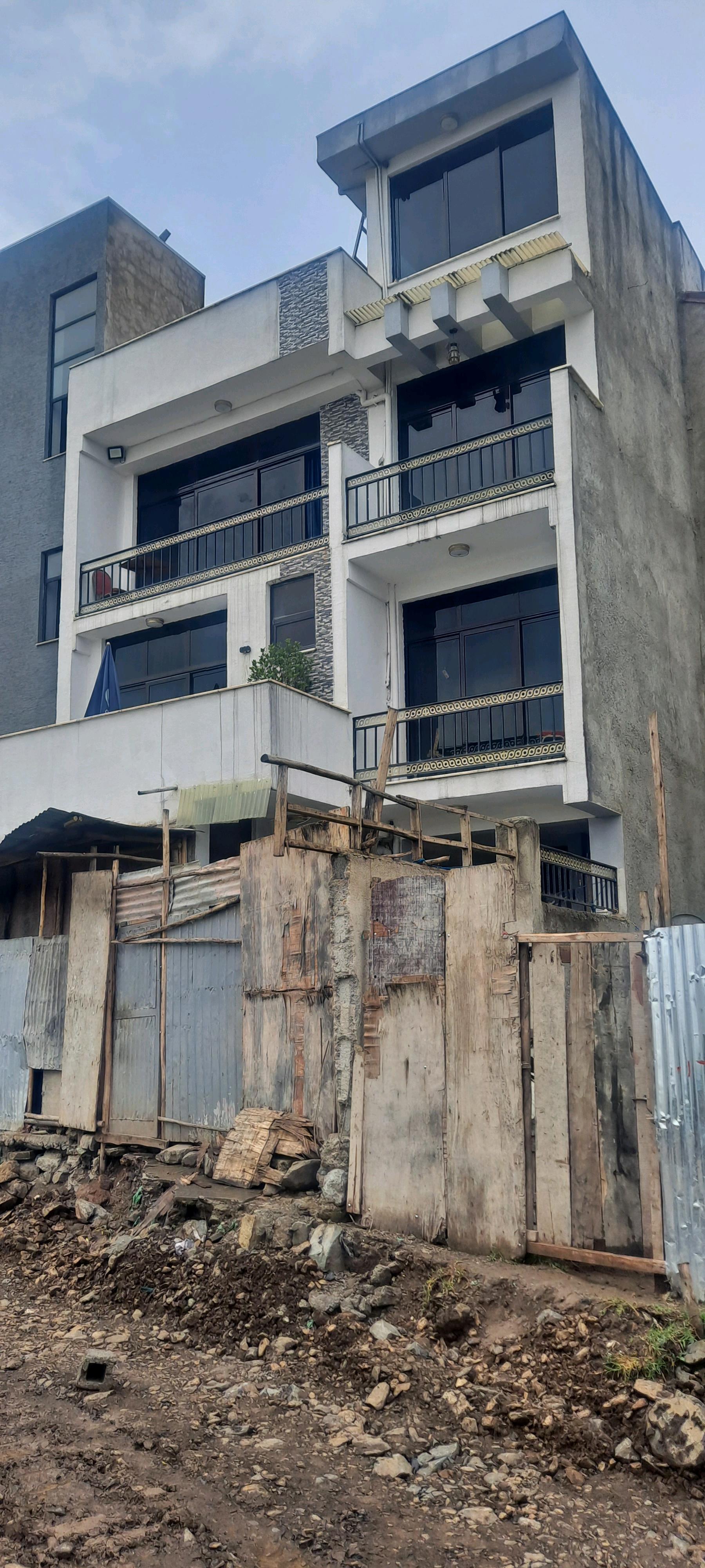 Selected property view