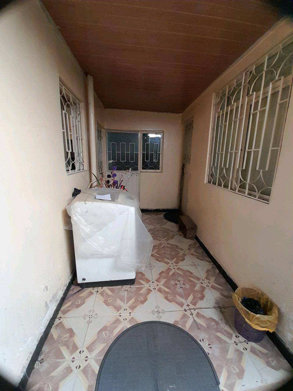 Property thumbnail 3