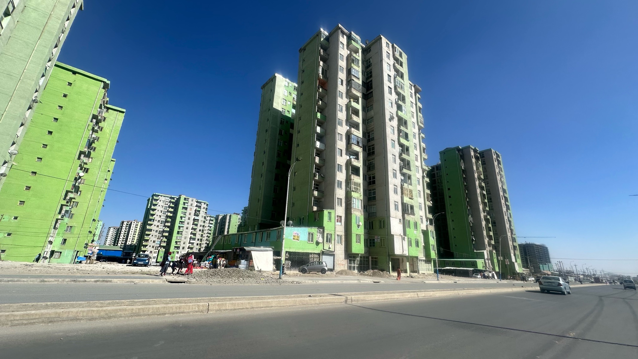 የሚሸጥ 40/60 ኮንዶሚኒየም ሱቅ, Addis Ababa