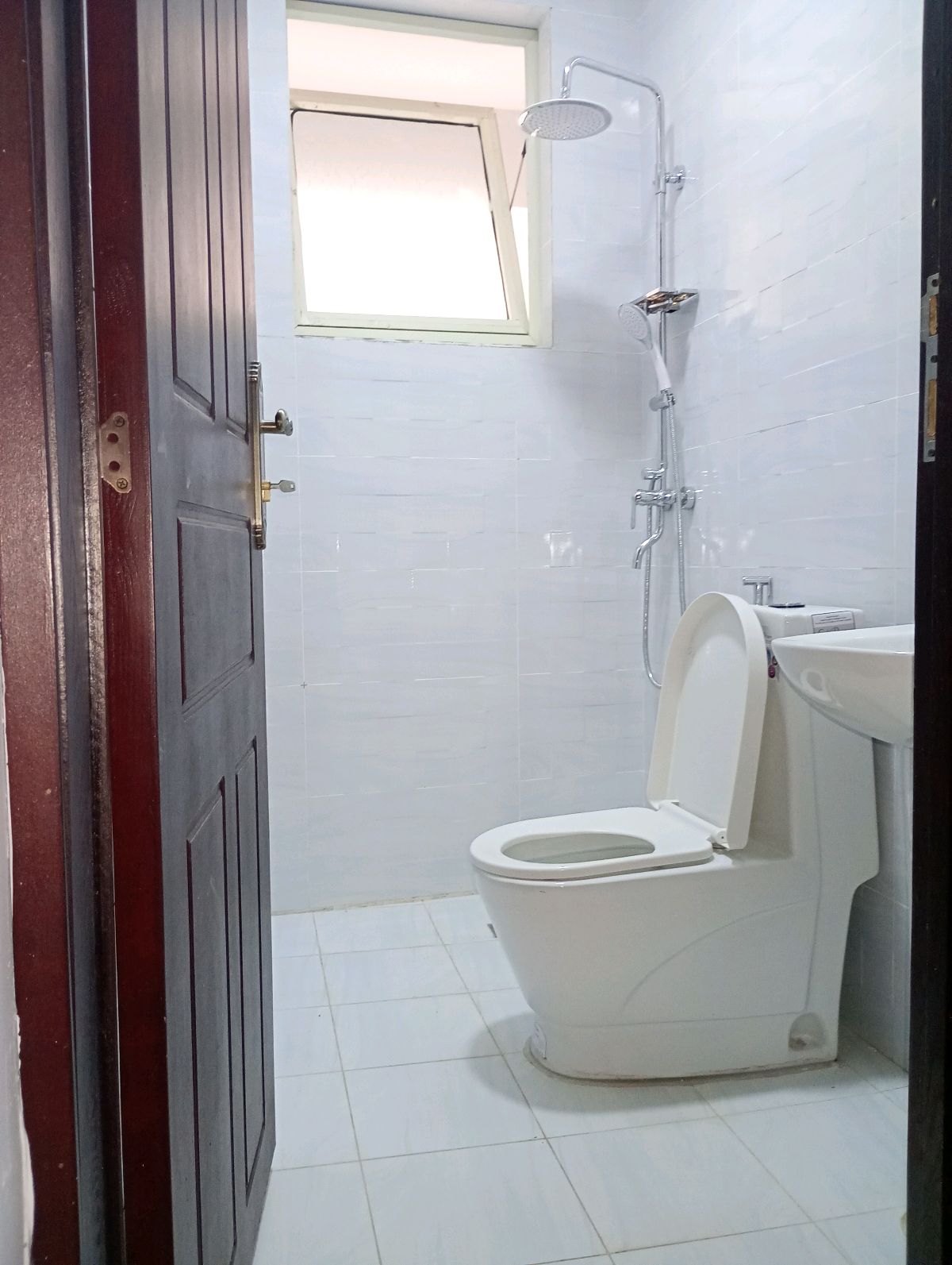 40/60 Condominium – pohled 4