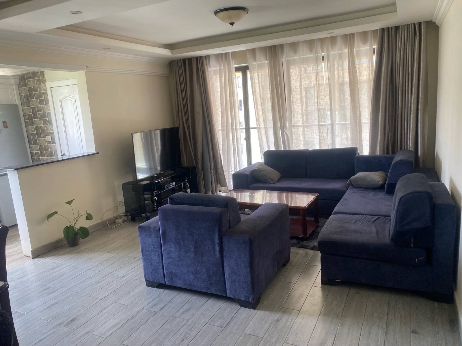3-soban stan, 130 m²