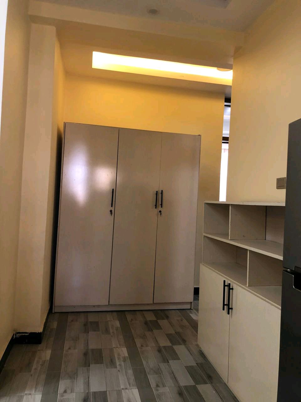 Property thumbnail 6