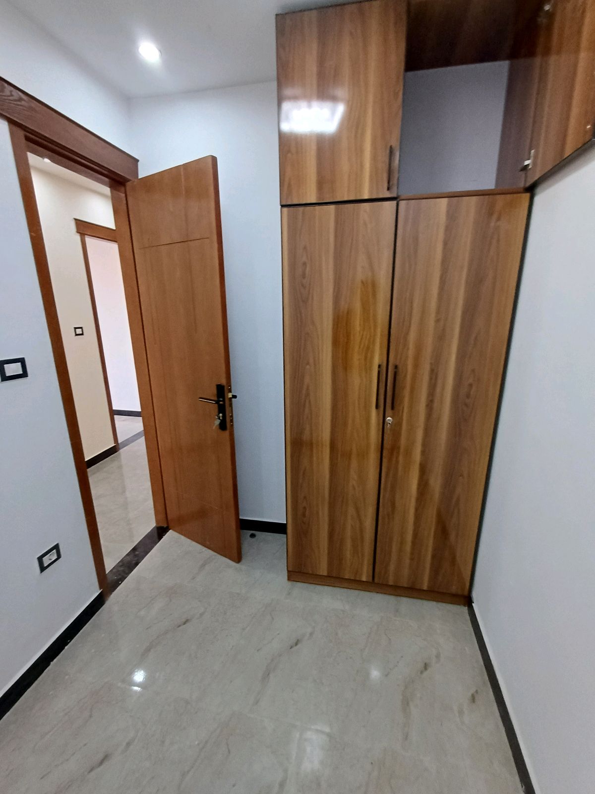 Property thumbnail 7